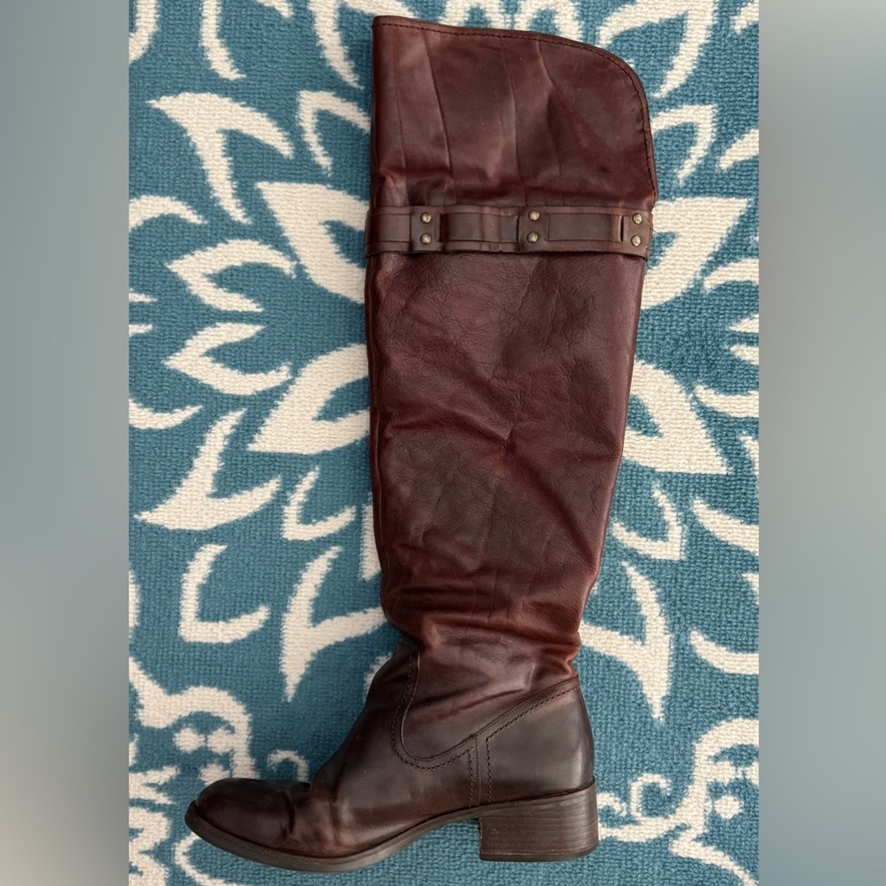 Jessica Simpson Clancey Boots - Picture 5 of 9